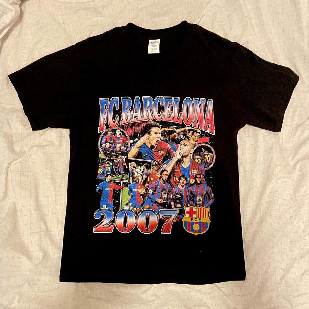 FC Barcelona Classic 2007 Squad Graphic T-Shirt

100% Cotton • Limited Supply